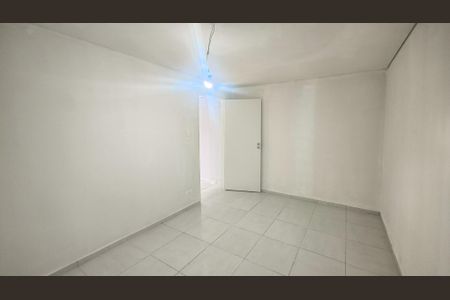 Casa para alugar com 60m², 1 quarto e 1 vaga Casa para alugar com 60m², 1 quarto e 1 vagaQuarto