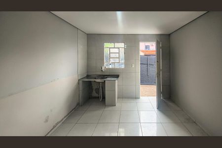 Casa para alugar com 60m², 1 quarto e 1 vaga Casa para alugar com 60m², 1 quarto e 1 vagaCozinha