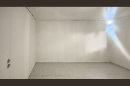 Quarto  de casa para alugar com 1 quarto, 60m² em Interlagos, São Paulo