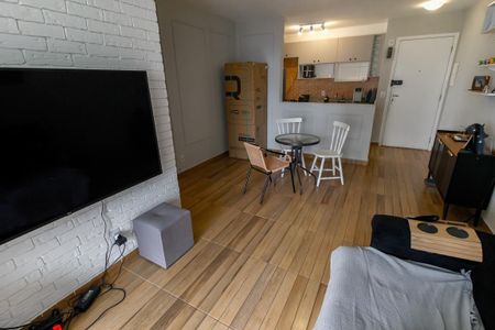 Apartamento à venda com 70m², 3 quartos e 2 vagasSala
