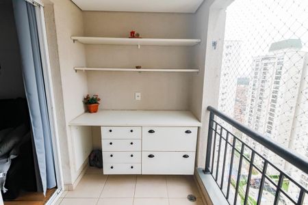 Varanda da Sala de apartamento para alugar com 3 quartos, 70m² em Vila Suzana, São Paulo