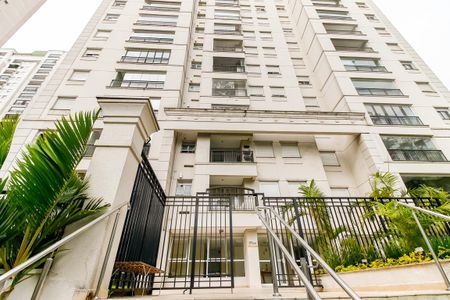 Apartamento à venda com 70m², 3 quartos e 2 vagasFachada e portaria
