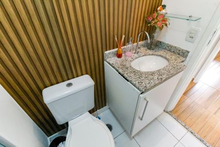 Apartamento à venda com 70m², 3 quartos e 2 vagasBanheiro Corredor
