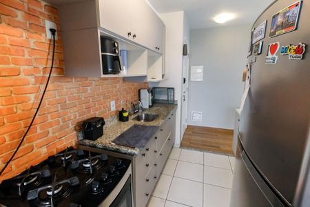 Apartamento à venda com 70m², 3 quartos e 2 vagasCozinha - Armários