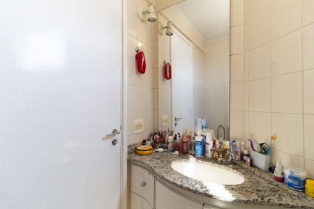 Apartamento à venda com 89m², 3 quartos e 2 vagasBanheiro da Suíte