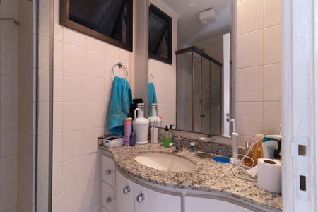Apartamento à venda com 89m², 3 quartos e 2 vagasBanheiro Social 