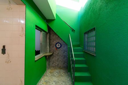 Casa para alugar com 106m², 3 quartos e 2 vagas Casa para alugar com 106m², 3 quartos e 2 vagasEscada