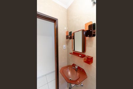 Casa para alugar com 106m², 3 quartos e 2 vagas Casa para alugar com 106m², 3 quartos e 2 vagasBanheiro 2