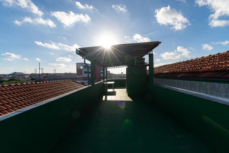 Casa para alugar com 106m², 3 quartos e 2 vagas Casa para alugar com 106m², 3 quartos e 2 vagasTerraço