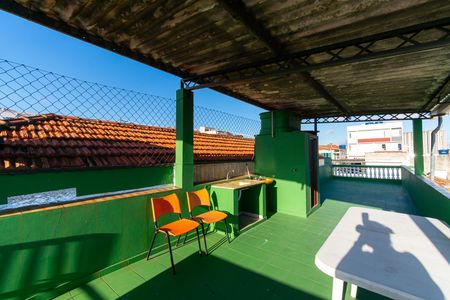 Casa para alugar com 106m², 3 quartos e 2 vagas Casa para alugar com 106m², 3 quartos e 2 vagasTerraço