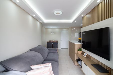 Sala de apartamento à venda com 2 quartos, 60m² em Ferreira, São Paulo