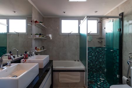 Apartamento para alugar com 137m², 3 quartos e 3 vagasSuíte 3