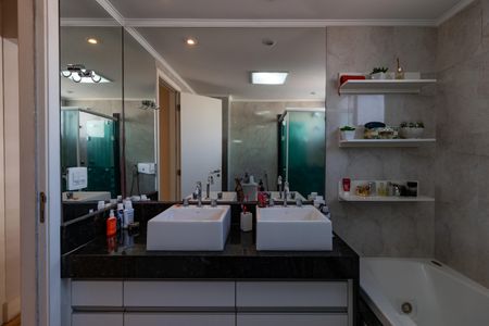 Apartamento para alugar com 137m², 3 quartos e 3 vagasSuíte 3