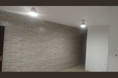 Casa para alugar com 55m², 2 quartos e sem vagaSala