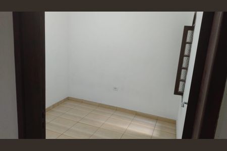Casa para alugar com 55m², 2 quartos e sem vagaQuarto