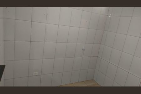 Casa para alugar com 55m², 2 quartos e sem vagaBanheiro