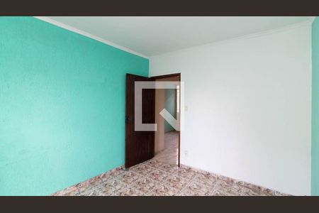 Casa à venda com 220m², 3 quartos e 1 vagaQuarto