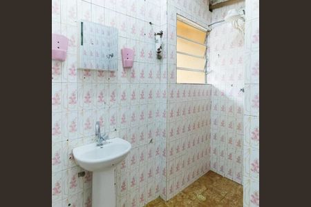 Casa à venda com 220m², 3 quartos e 1 vagaBanheiro
