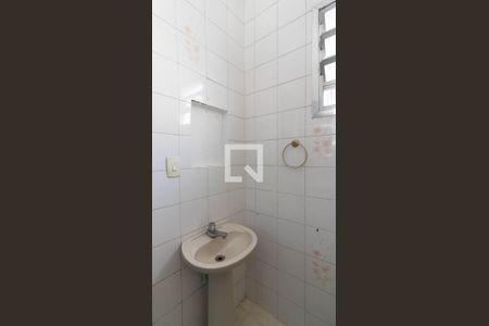 Casa à venda com 220m², 3 quartos e 1 vagaBanheiro