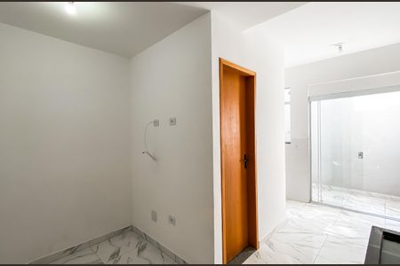 Sala/cozinha de apartamento para alugar com 1 quarto, 32m² em Vila Marieta, São Paulo
