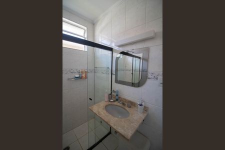 Casa para alugar com 150m², 3 quartos e 3 vagas Casa para alugar com 150m², 3 quartos e 3 vagasBANHEIRO