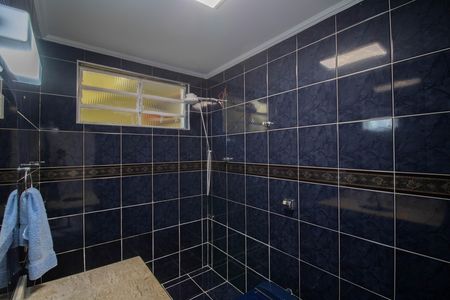 Casa para alugar com 150m², 3 quartos e 3 vagas Casa para alugar com 150m², 3 quartos e 3 vagasBANHEIRO DA SUÍTE