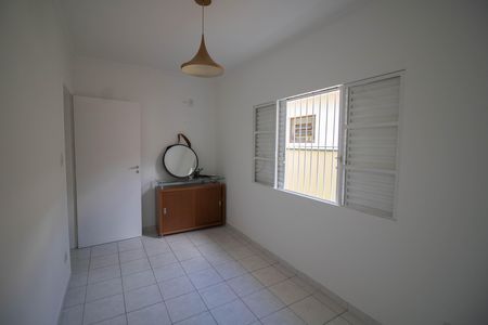Casa para alugar com 150m², 3 quartos e 3 vagas Casa para alugar com 150m², 3 quartos e 3 vagasQUARTO 2