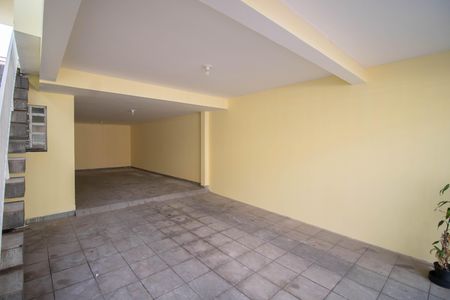 Casa para alugar com 150m², 3 quartos e 3 vagas Casa para alugar com 150m², 3 quartos e 3 vagasGARAGEM