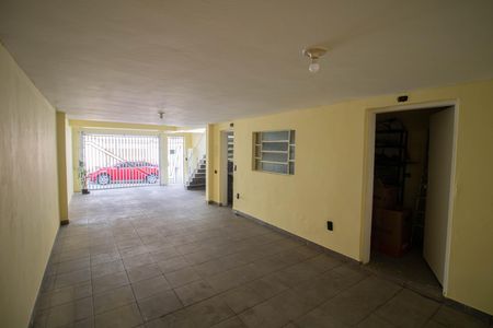 Casa para alugar com 150m², 3 quartos e 3 vagas Casa para alugar com 150m², 3 quartos e 3 vagasGARAGEM
