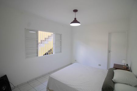 Casa para alugar com 150m², 3 quartos e 3 vagas Casa para alugar com 150m², 3 quartos e 3 vagasSUÍTE