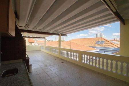 Casa para alugar com 150m², 3 quartos e 3 vagas Casa para alugar com 150m², 3 quartos e 3 vagasTERRAÇO E ÁREA DE SERVIÇO