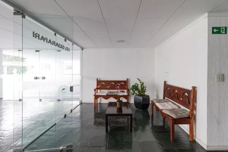 Apartamento para alugar com 84m², 2 quartos e 1 vagaHall social