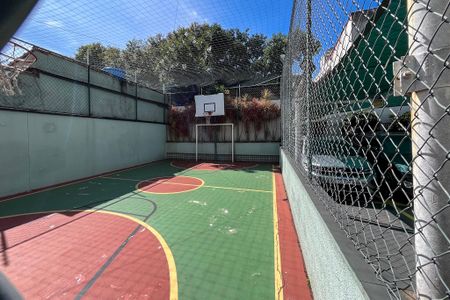 Apartamento para alugar com 49m², 2 quartos e 1 vagaQuadra