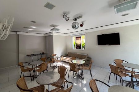 Apartamento para alugar com 49m², 2 quartos e 1 vagaSalão de Festas