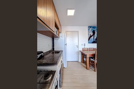 Studio para alugar com 30m², 1 quarto e sem vaga Studio para alugar com 30m², 1 quarto e sem vagaCozinha