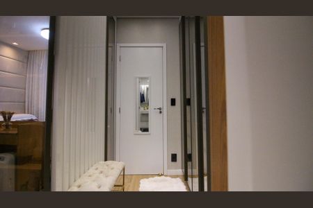 Apartamento à venda com 83m², 2 quartos e 1 vaga Apartamento à venda com 83m², 2 quartos e 1 vagaSuíte Closet