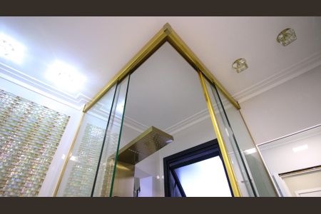 Apartamento à venda com 83m², 2 quartos e 1 vaga Apartamento à venda com 83m², 2 quartos e 1 vagaBanheiro da Suíte 1