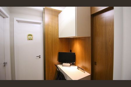 Apartamento à venda com 83m², 2 quartos e 1 vaga Apartamento à venda com 83m², 2 quartos e 1 vagaEscritório