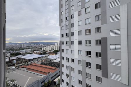 Vista do Quarto 2 de apartamento para alugar com 2 quartos, 38m² em Vila das Bandeiras, Guarulhos