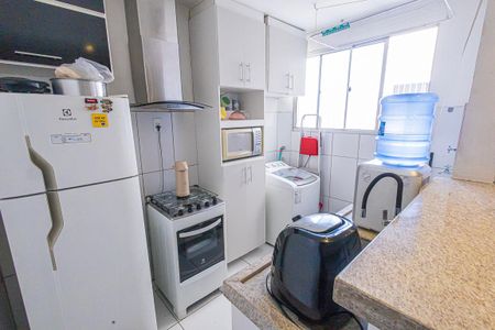 cozinha de apartamento à venda com 2 quartos, 47m² em São João Batista, Belo Horizonte