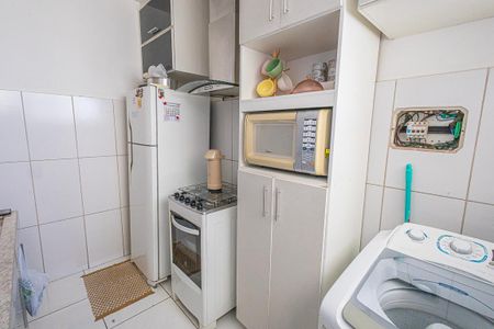 cozinha de apartamento à venda com 2 quartos, 47m² em São João Batista, Belo Horizonte