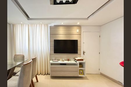 Apartamento à venda com 47m², 2 quartos e 1 vagaSala