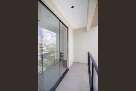 Varanda do Quarto Suíte de casa à venda com 3 quartos, 198m² em Parque Maracana, Contagem