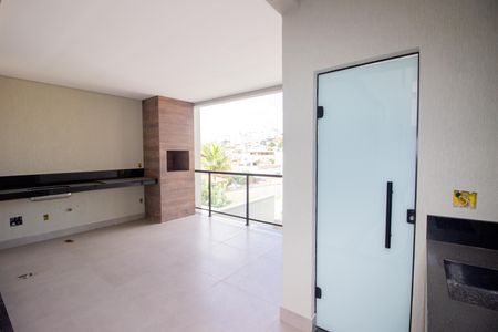 Casa à venda com 198m², 3 quartos e 2 vagas Casa à venda com 198m², 3 quartos e 2 vagasÁrea gourmet