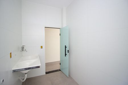 Casa à venda com 198m², 3 quartos e 2 vagas Casa à venda com 198m², 3 quartos e 2 vagasCozinha e Área de Serviço