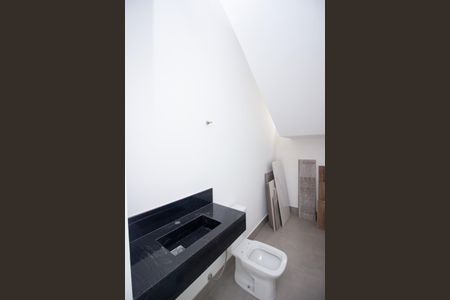 Casa à venda com 198m², 3 quartos e 2 vagas Casa à venda com 198m², 3 quartos e 2 vagasLavabo