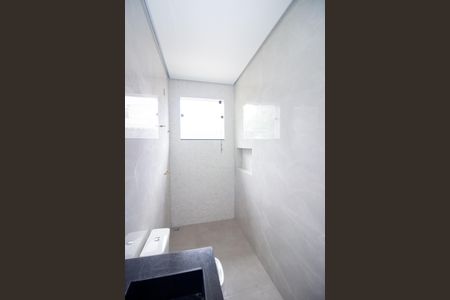 Casa à venda com 198m², 3 quartos e 2 vagas Casa à venda com 198m², 3 quartos e 2 vagasBanheiro Social