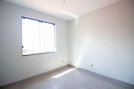 Casa à venda com 198m², 3 quartos e 2 vagas Casa à venda com 198m², 3 quartos e 2 vagasQuarto 1