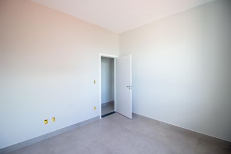Casa à venda com 198m², 3 quartos e 2 vagas Casa à venda com 198m², 3 quartos e 2 vagasQuarto 1