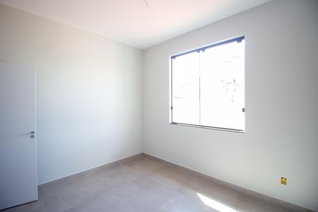 Casa à venda com 198m², 3 quartos e 2 vagas Casa à venda com 198m², 3 quartos e 2 vagasQuarto 1